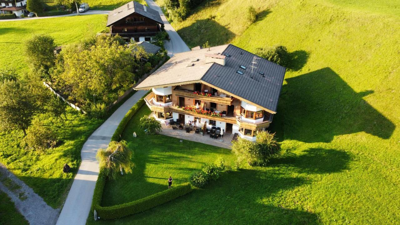 Appartementhaus Zum Schneider シェッファウ・アム・ヴィルデン・カイザー エクステリア 写真
